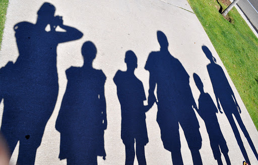 large family shadow – fr