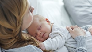 WEB3 NEW MOM BABY NEWBORN POSTPARTUM DEPRESSION Shutterstock