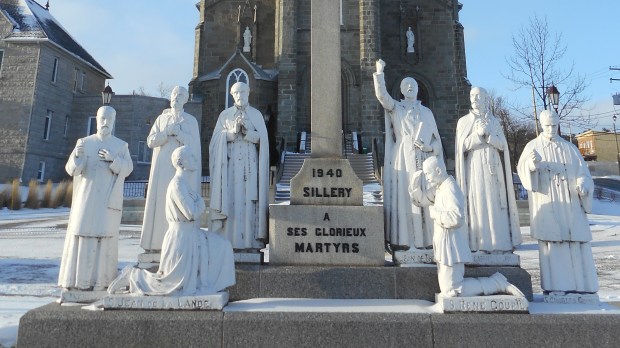 Monumento honra os cristãos martirizados por indígenas no Canadá