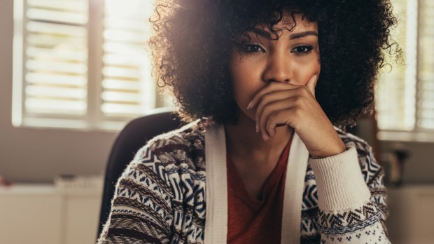 WOMAN,THINKING