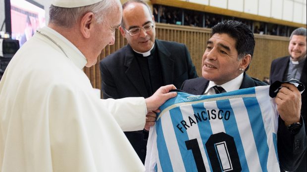 Papa Francisco e Maradona