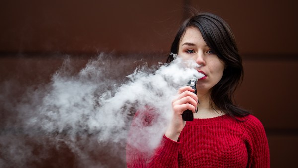 Corner Item Image - Legalização das drogas, o Estado e a liberdade de cada um