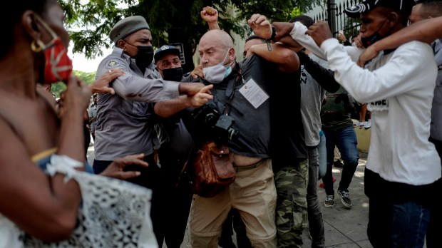 PROTESTOS CONTRA A DITADURA DE CUBA