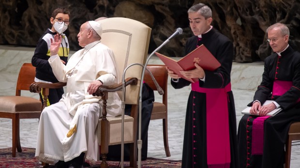 Menino Paolo Bonavita e o Papa Francisco