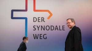 Caminho Sinodal Alemão envolve riscos de desvios doutrinais