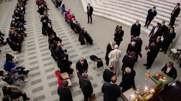 Pope-Francis-Audience-Paul-VI-HAll-Antoine-Mekary-ALETEIA