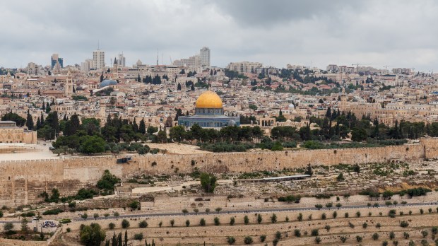 JERUSALEM-OLD-CITY-shutterstock_1235650846.jpg