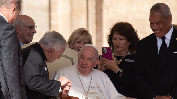 Pope Francis meets with faithful at the end of his audience