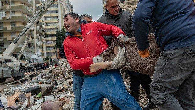 Terremoto atinge Turquia e Síria - AFP