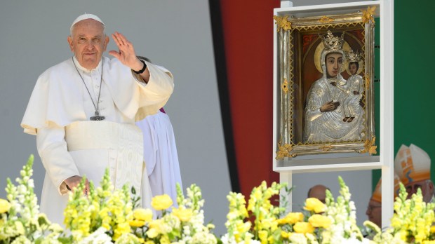 Papa Francisco celebra a Missa na Hungria
