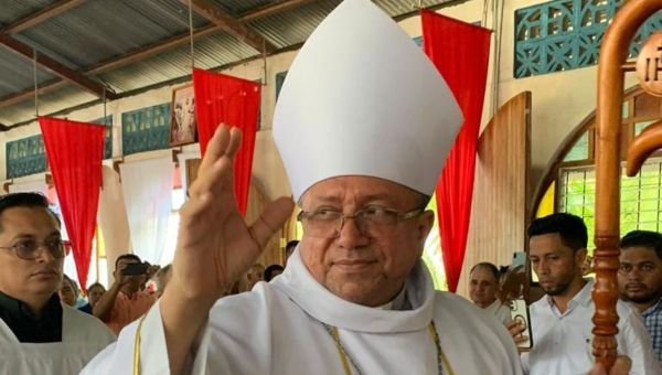 Corner Item Image - Ditador da Nicarágua prende segundo bispo